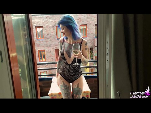 ❤️ Te kotiro tino nui e ngotea ana me te karepe me te whana i raro i te rangi tuwhera ☑ Porno i porn mi.credit-assorti.ru ❤